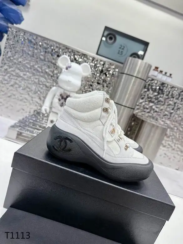 Chanel sz35-41 h1104